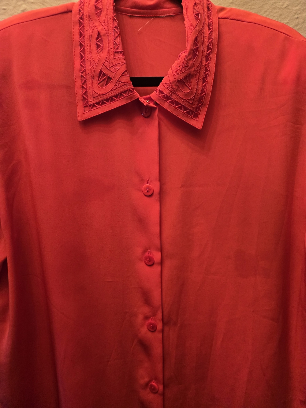 Vintage Red Cutout Collar Shoulder Pad Blouse Women’s 80s Secretary Statement - Picture 5 of 7